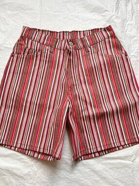 Vintage 90s Levis jean shorts red orange striped 967 juniors 9 relaxed fit